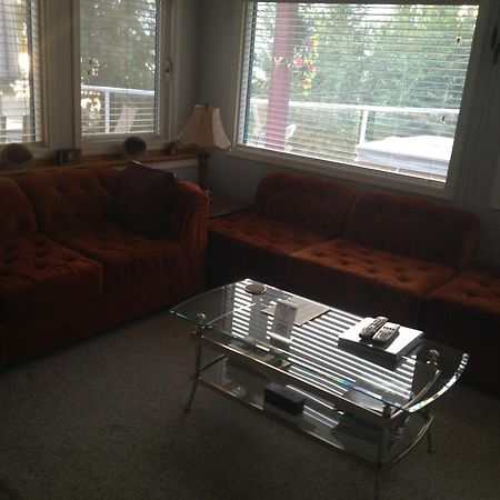 Eagle'S Nest B&B Lake Country Номер фото