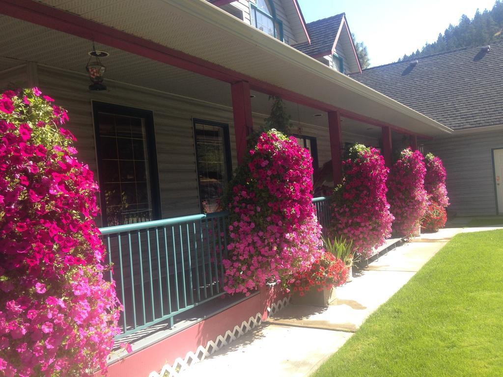 Eagle'S Nest B&B Lake Country Экстерьер фото